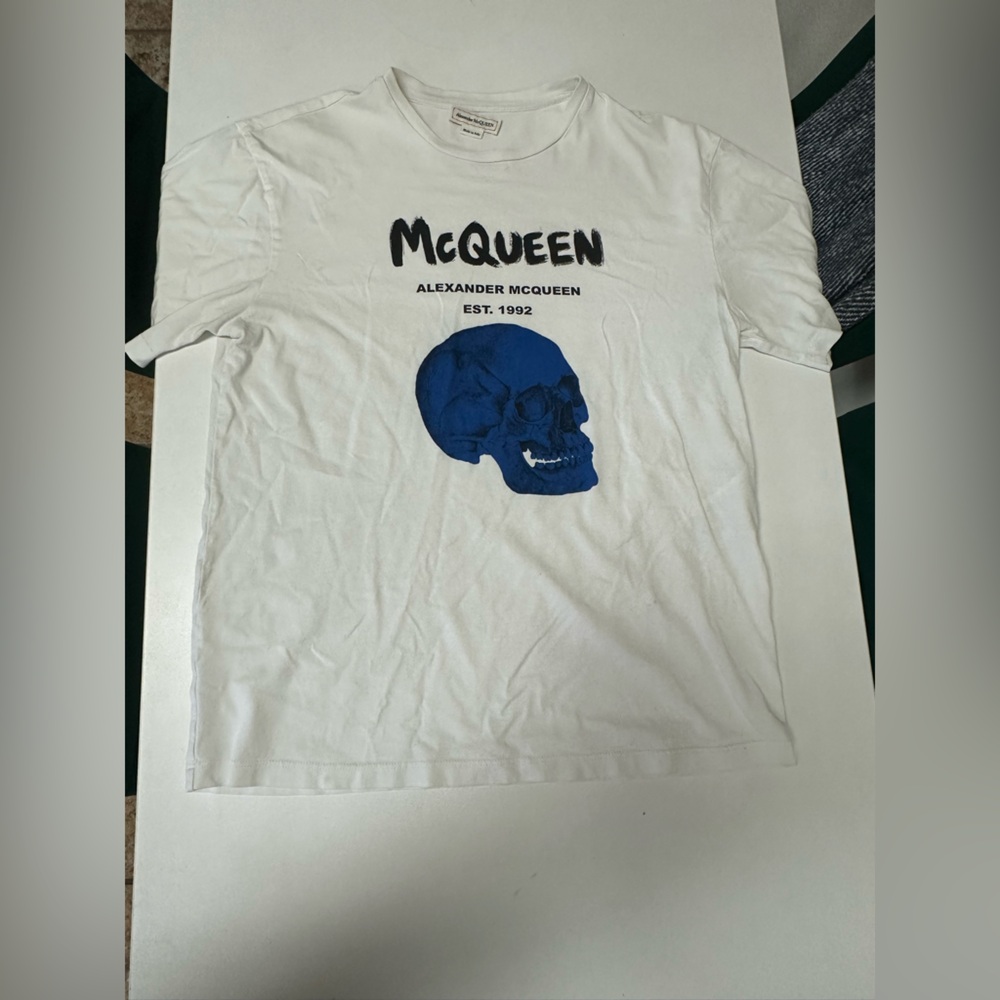 Alexander McQueen Ivory Tee with Navy Skull